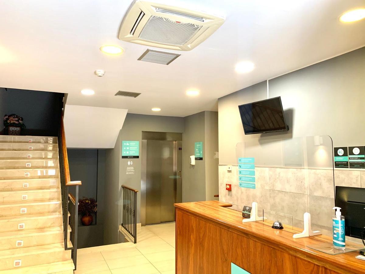 Hotel Los Templarios ポンフェラダ エクステリア 写真